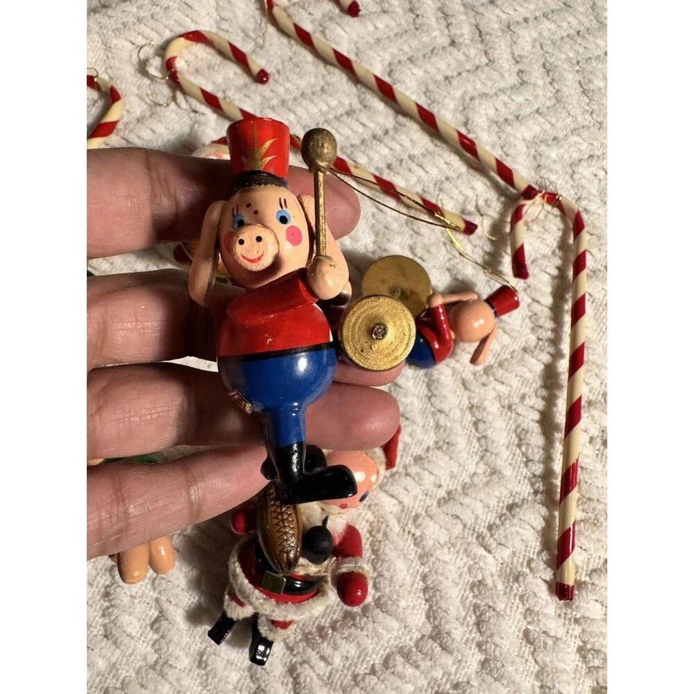 12 Vtg Tiny Painted Wooden santa pig Folk Art Mix